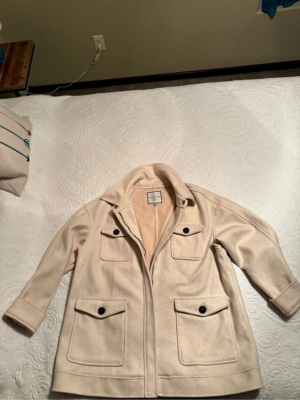 Bagatelle Utility Jacket in Beige Size XL Like New